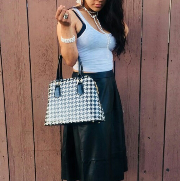 Black leather skirt - Picture 3 of 3